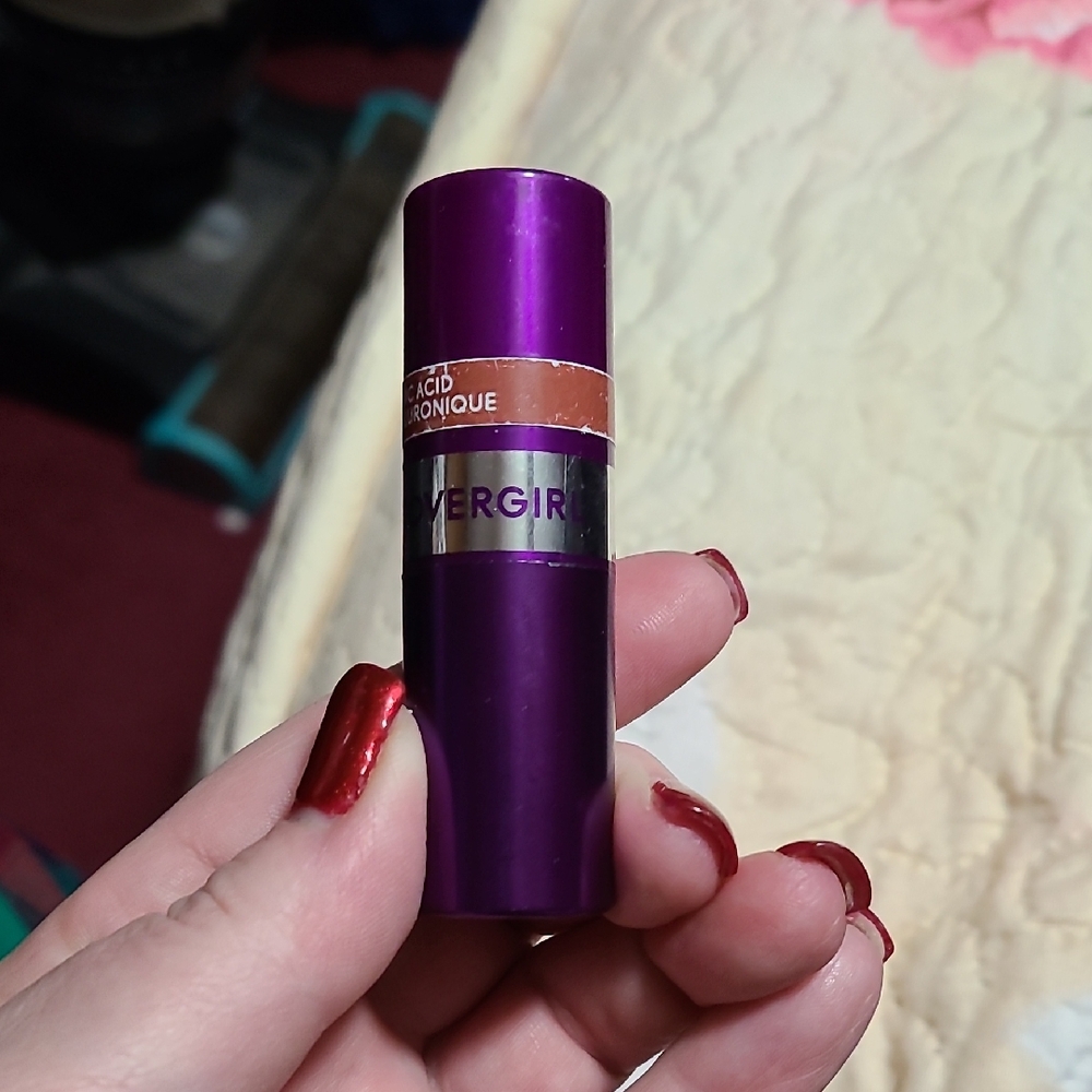 COVERGIRL Nude Lipstick in Purple Metallic Tube